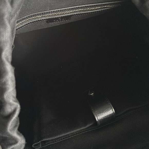 Men’s GUCCI medium backpack with interlocking G - like new, used once - Picture 8 of 13